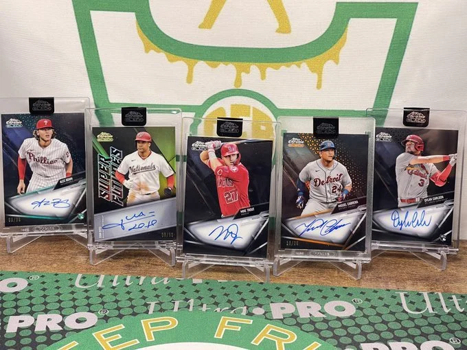 2021 Topps Chrome Black Case