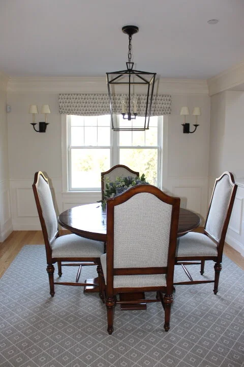 Dining 1.jpg