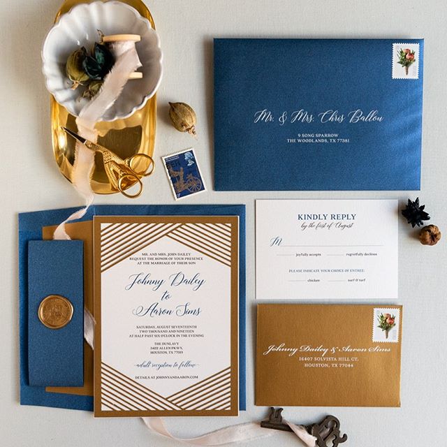 I had such a fun time photographing flat lays of invitation suites for Jaclyn at @thedesigntrack 
Jaclyn is a former bride of mine that is a designer that does just about anything you can imagine! Check her out! I&rsquo;ll be sharing more of the love