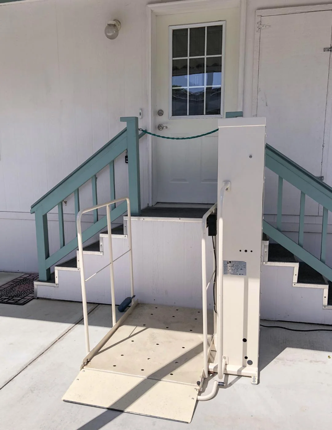 Used Wheelchair Lifts — Mobility 4 America