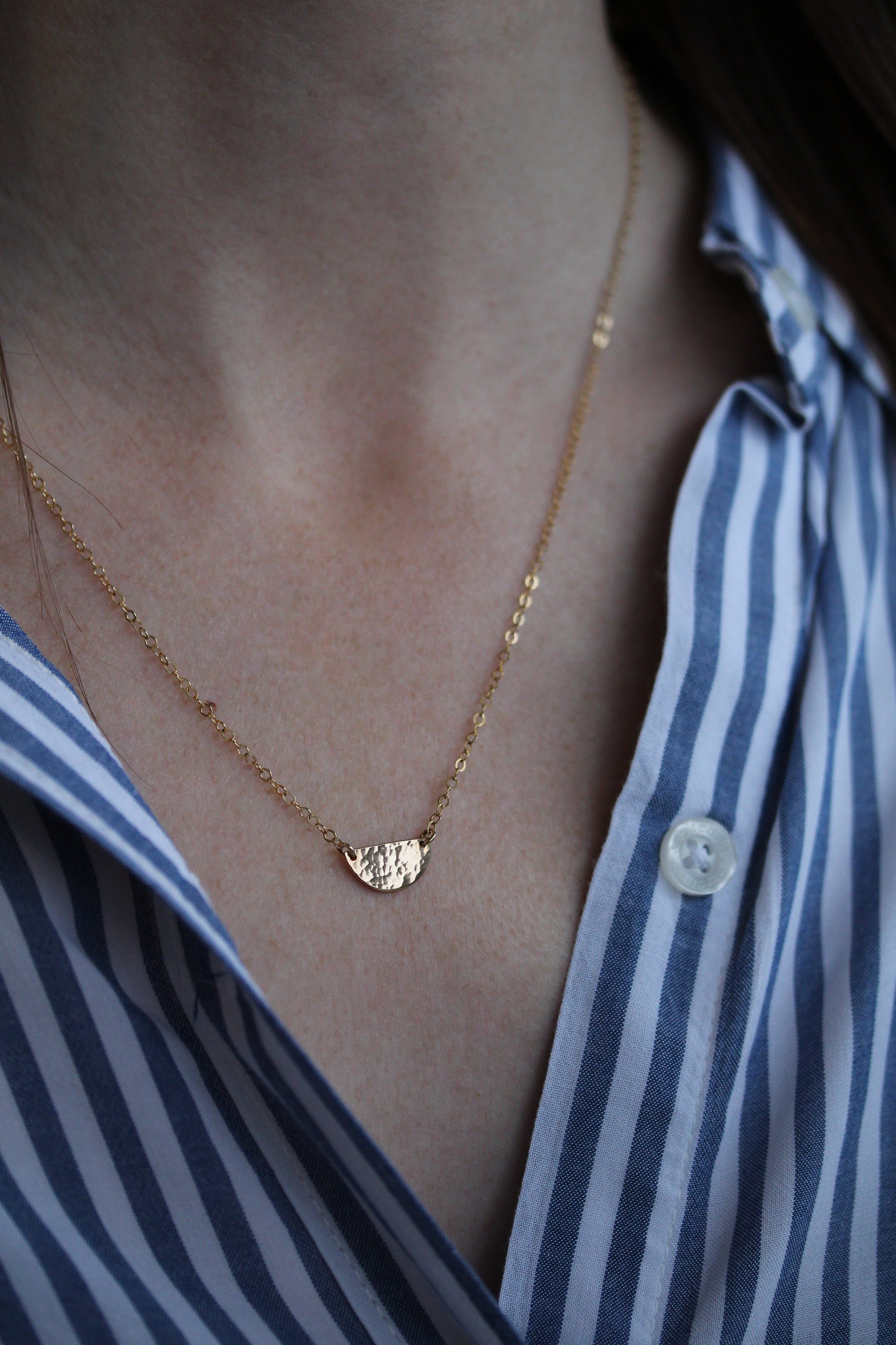 14K Gold Filled 13mm Hammered Half Moon Necklace - Stamped & Co.
