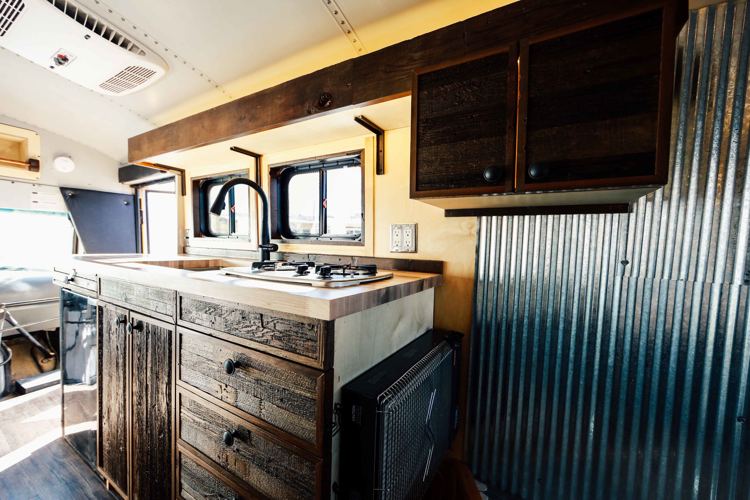 Short_Bus (13 of 29).jpg