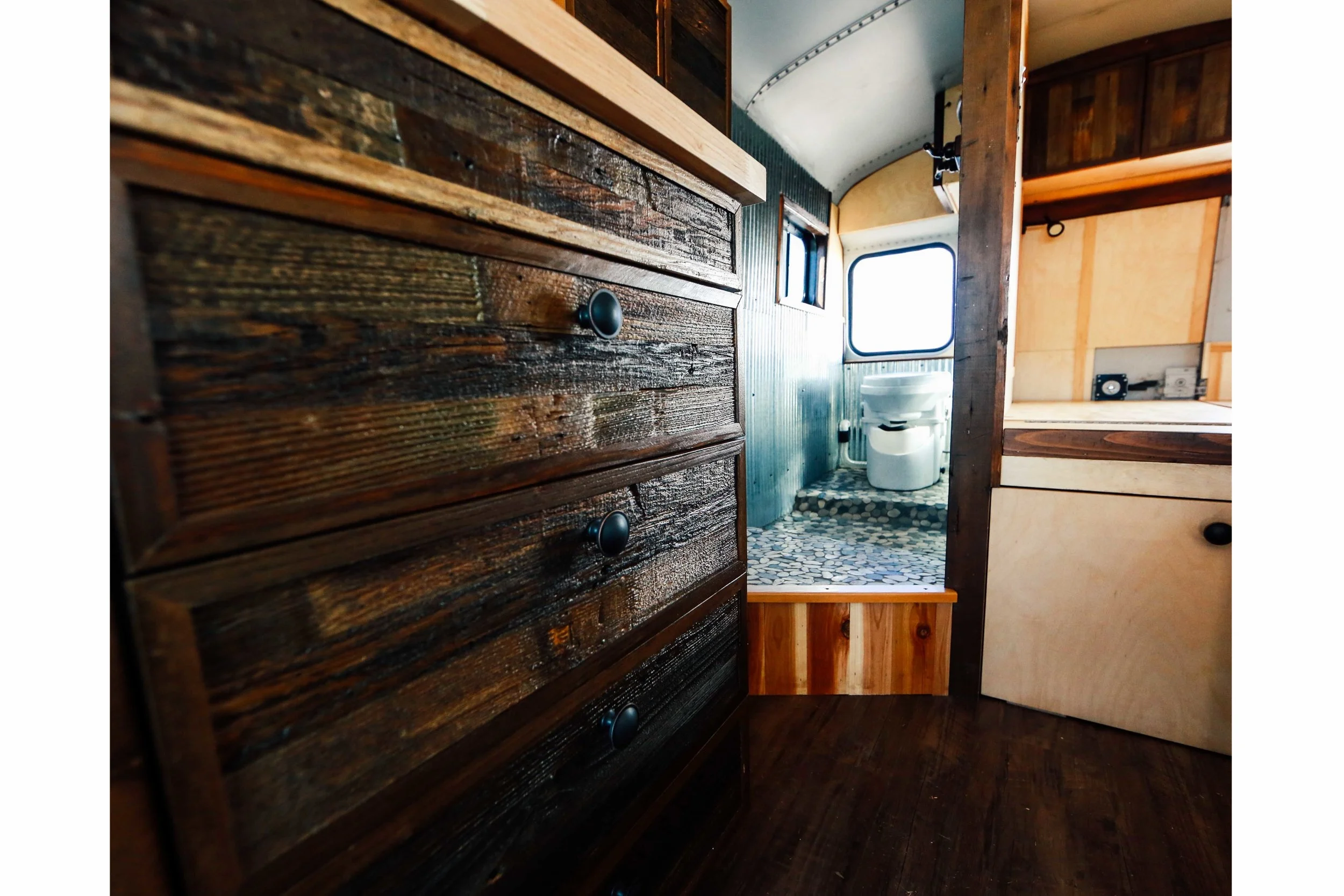 Short_Bus (18 of 29).jpg