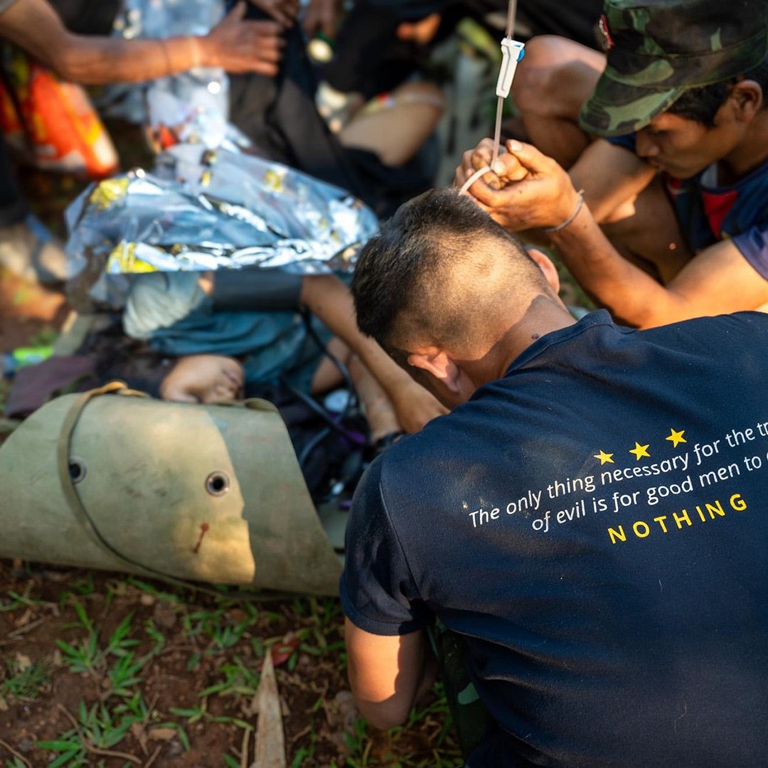 Video: Stronghold Medics Perform a Blood Transfusion