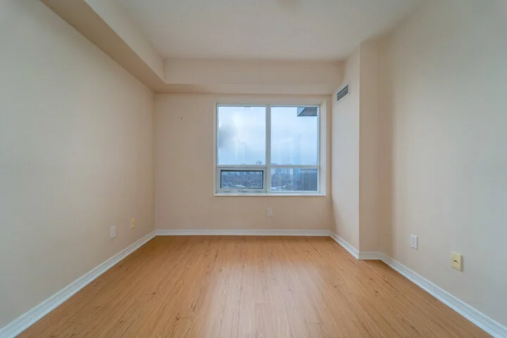 61 Heintzman St - 1304 _0022.jpg