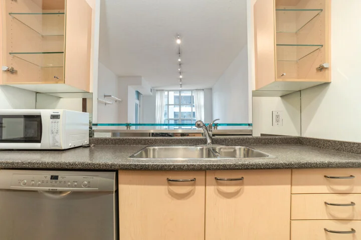 438 RichmondW 750_012.jpg