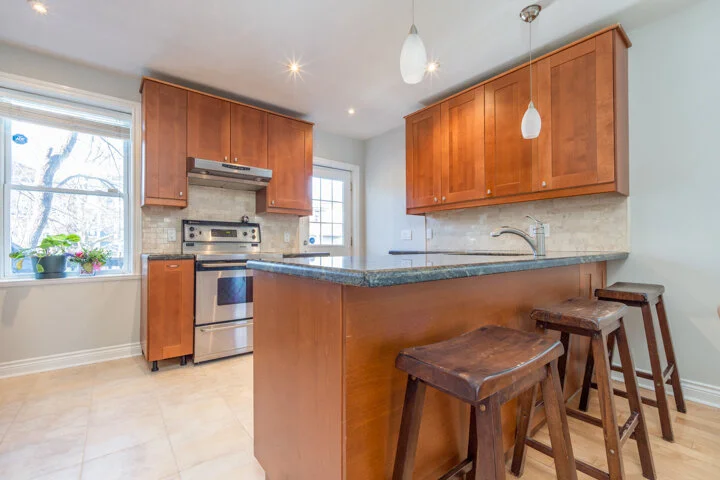 24 Inwood Ave _0012.jpg
