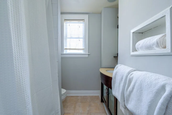 24 Inwood Ave _0033.jpg