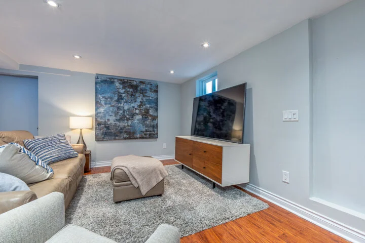 24 Inwood Ave _0040.jpg