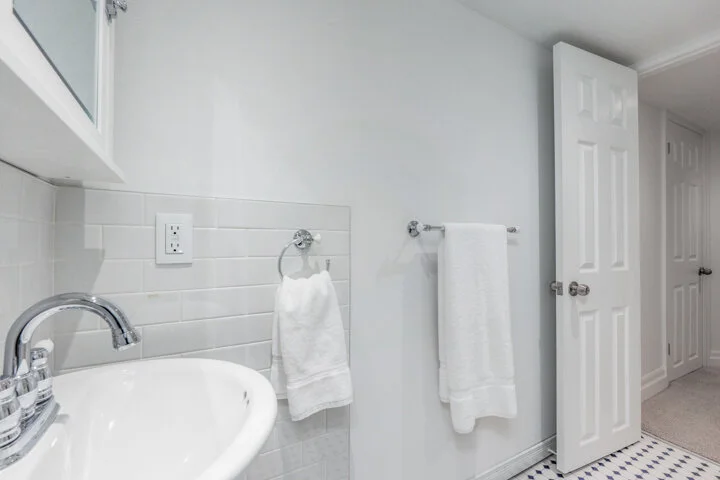 120 Boultbee Ave_0045.jpg