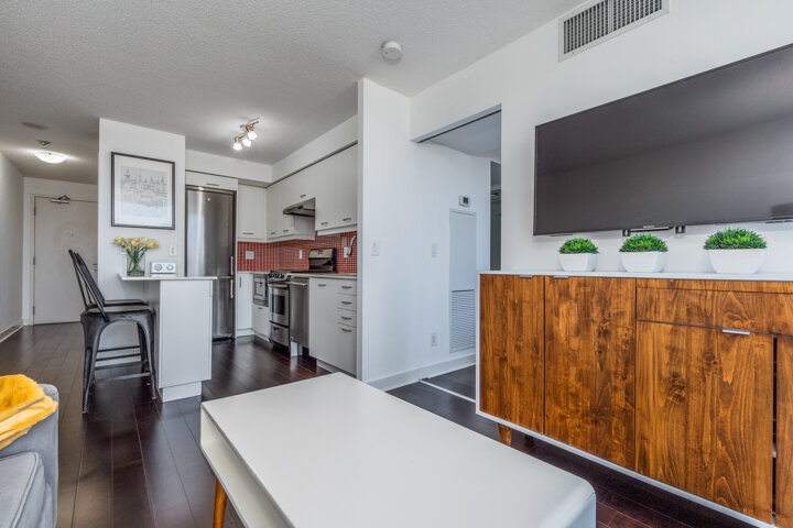 320 Richmond St E  801 _0053.jpg