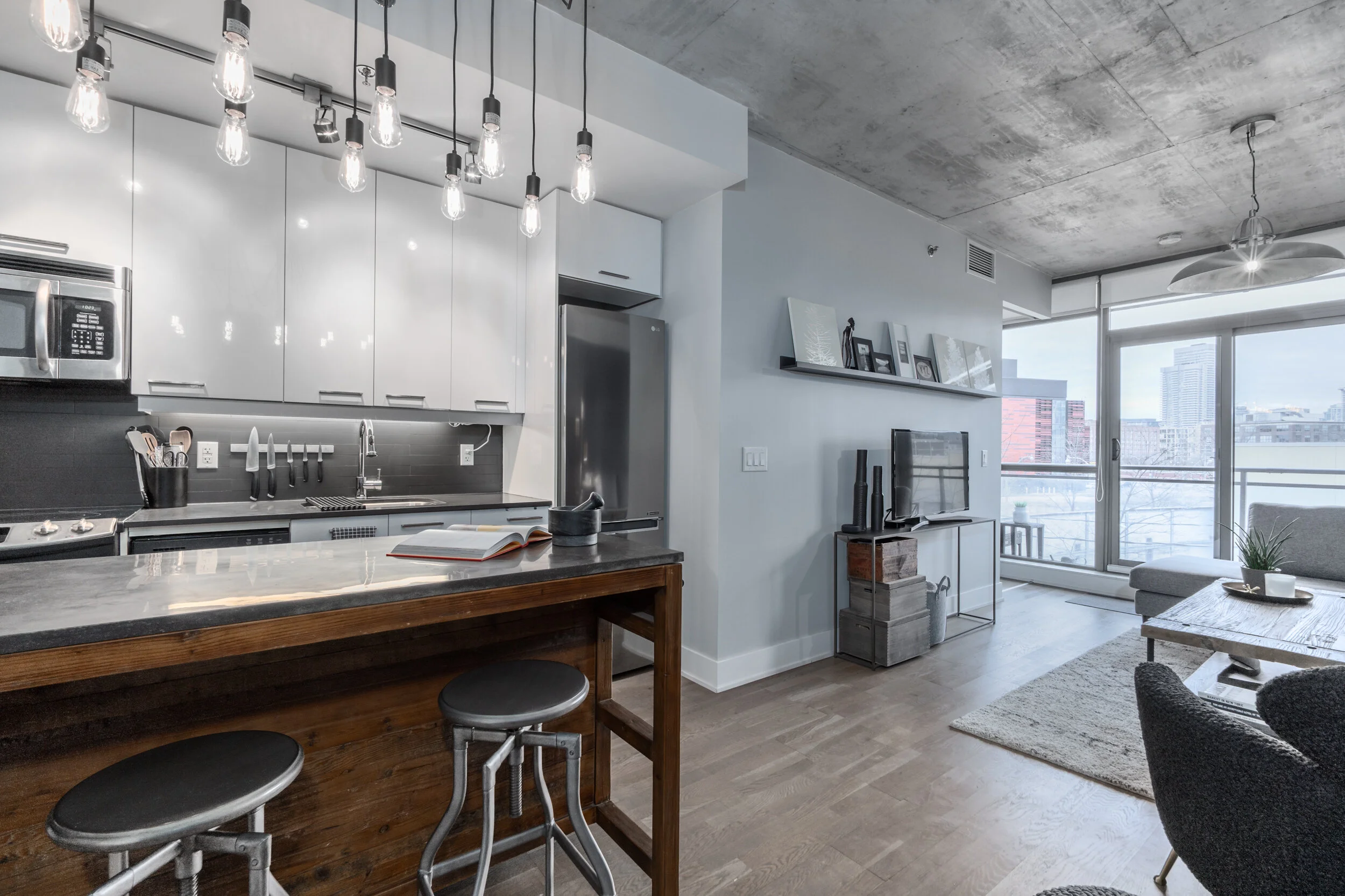 90 Trinity St 210 _0024.jpg