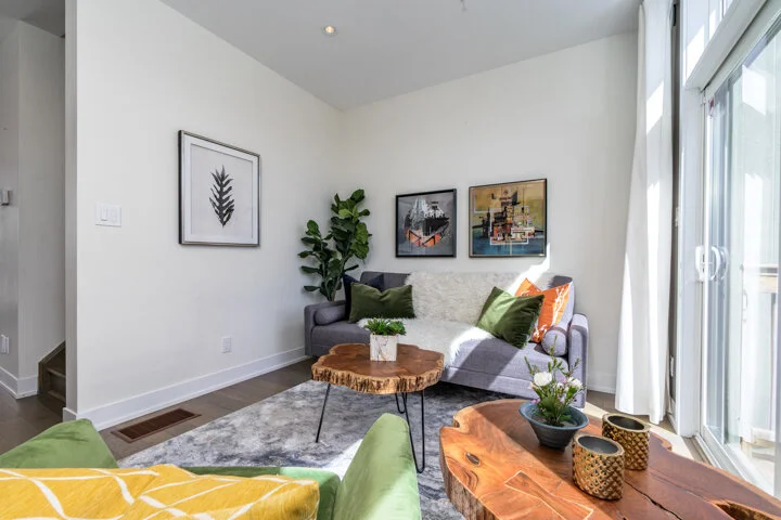 11 Vince Ave _0005.jpg