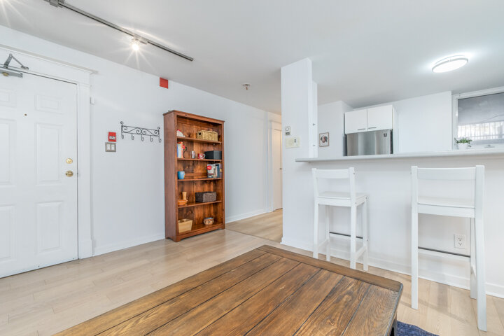 75 Crescent Rd - Unit B2_0007.jpg