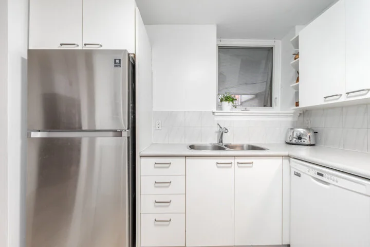 75 Crescent Rd - Unit B2_0010.jpg