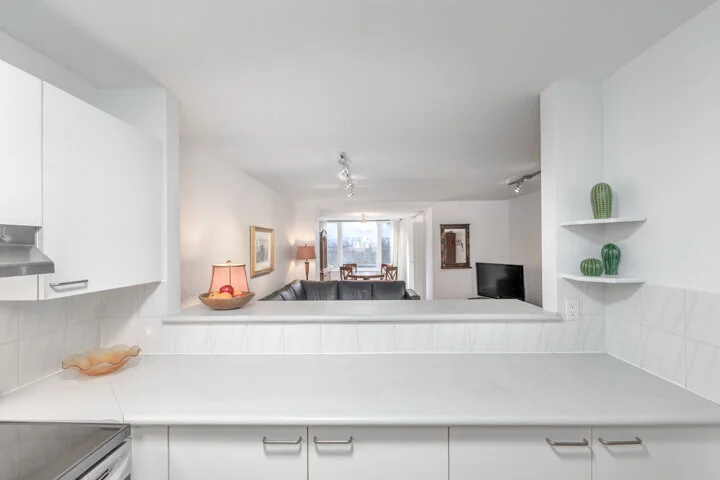 75 Crescent Rd - Unit B2_0012.jpg