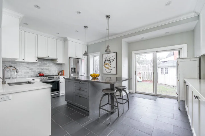 220 Fairlawn_0014.jpg