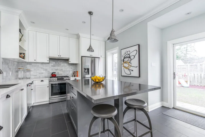 220 Fairlawn_0015.jpg