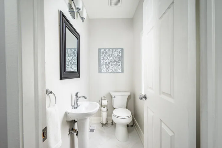 220 Fairlawn_0022.jpg