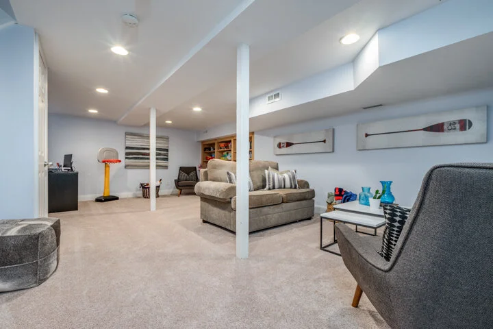 220 Fairlawn_0043.jpg