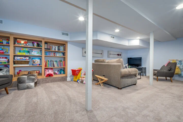 220 Fairlawn_0044.jpg