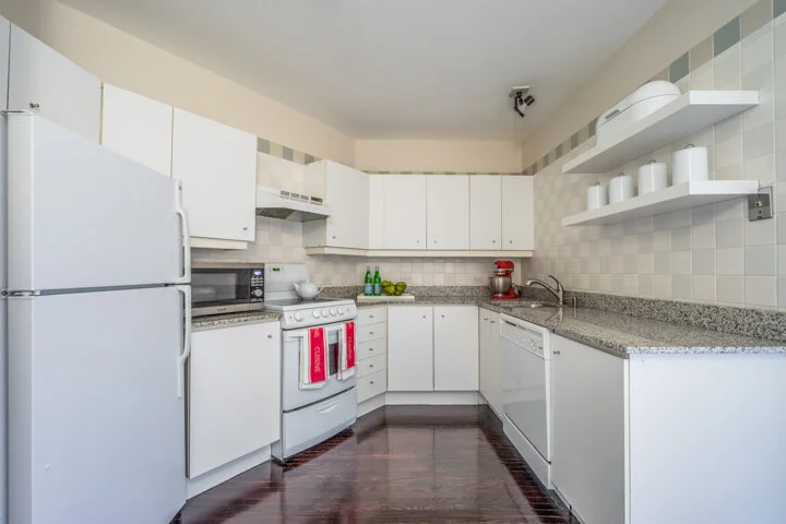 150 Farnham_031.jpg