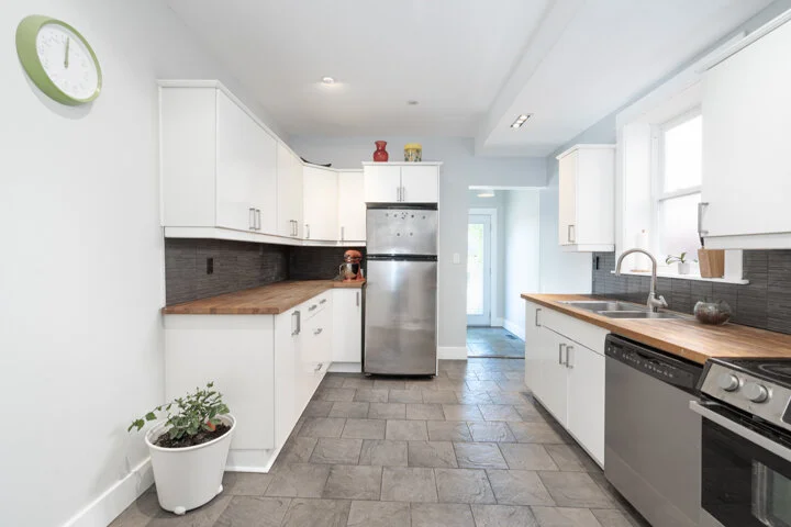 110 Claremont _013.jpg