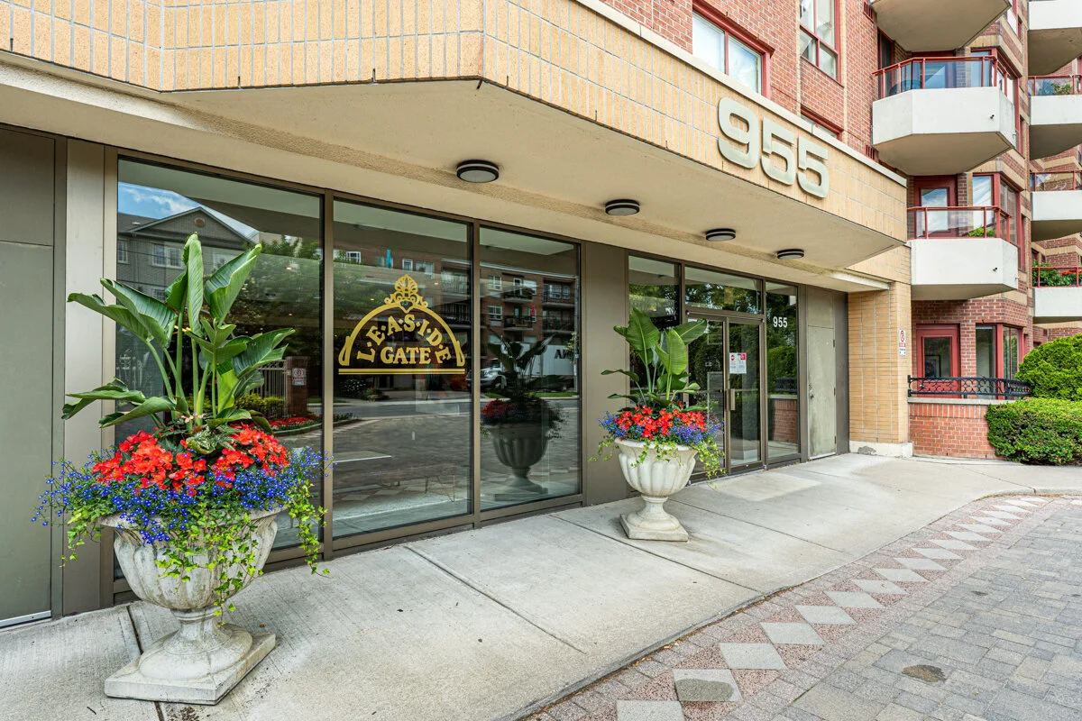 955 Millwood_003.jpg