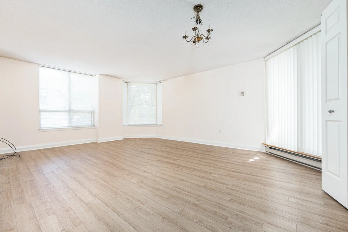 955 Millwood_005.jpg