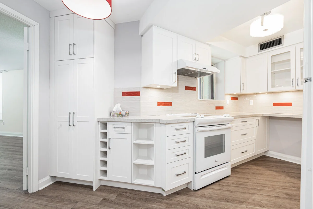 955 Millwood_011.jpg
