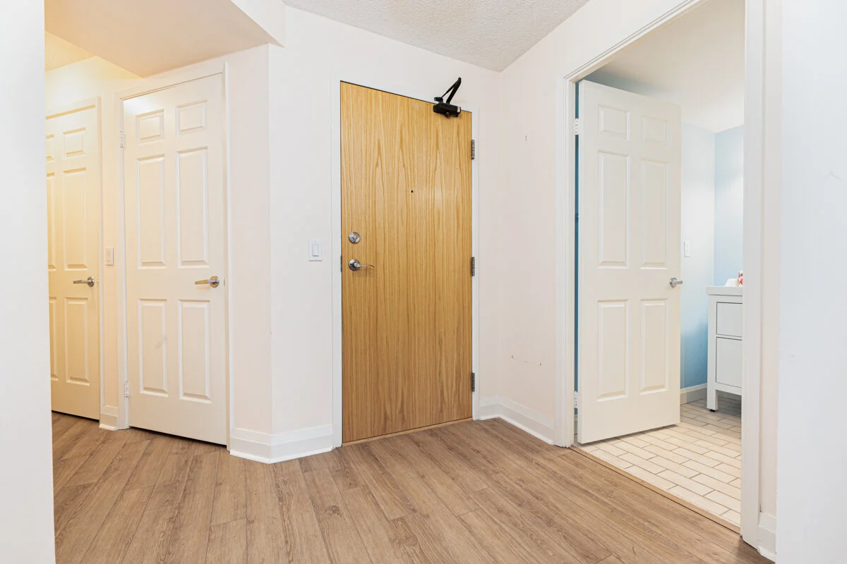 955 Millwood_031.jpg