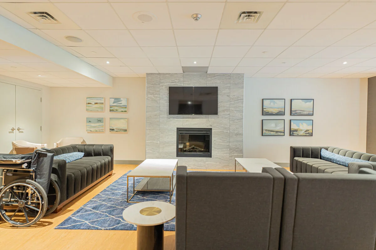 955 Millwood_040.jpg