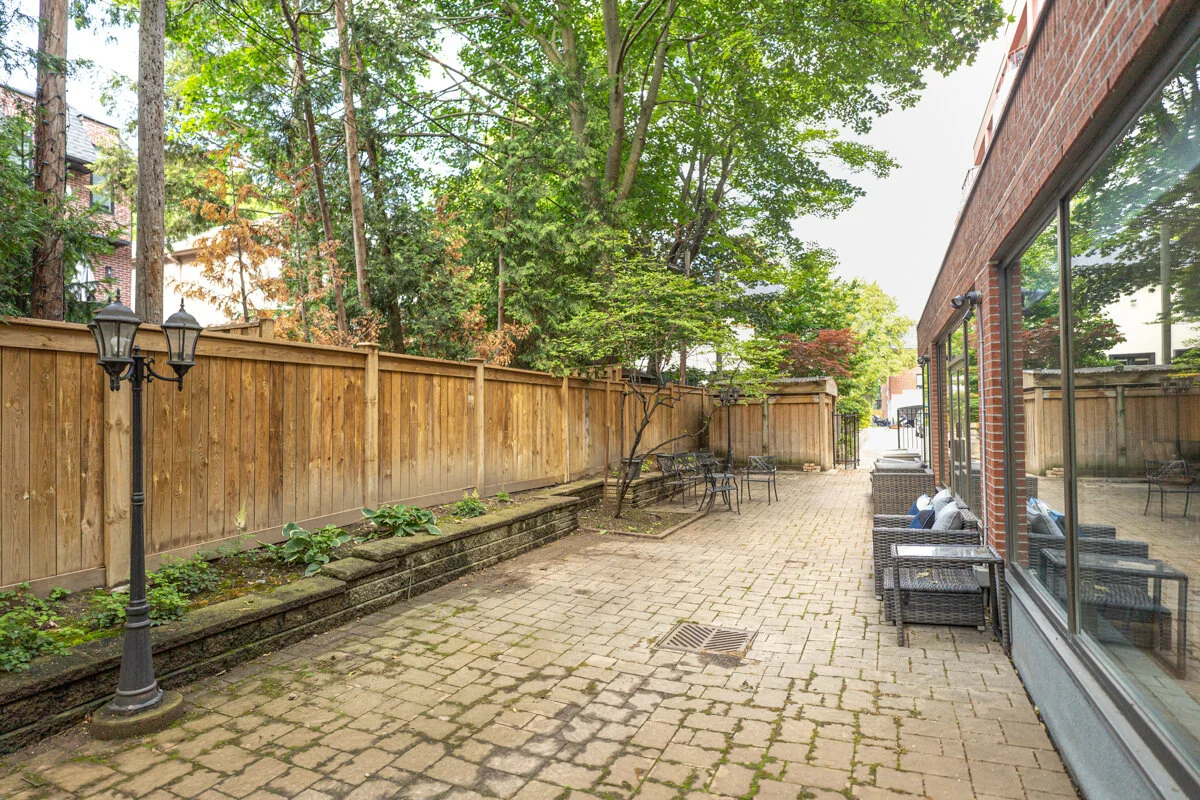 955 Millwood_041.jpg