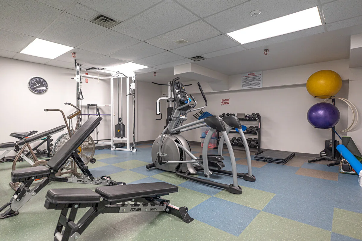 955 Millwood_045.jpg