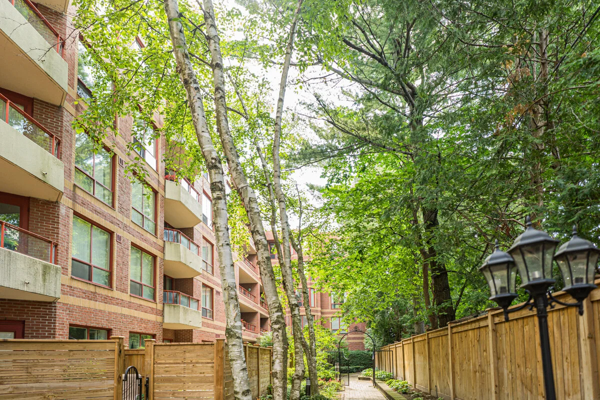 955 Millwood_053.jpg