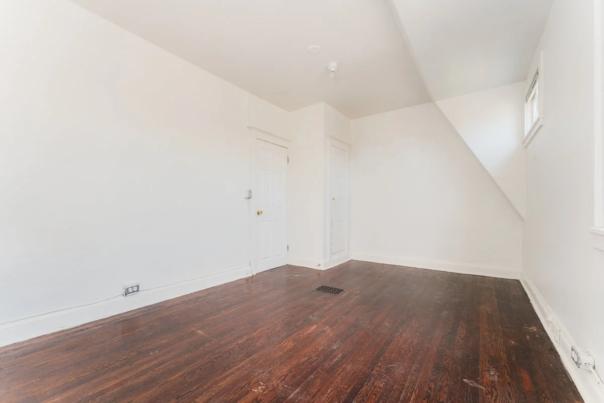 LAN0039.jpg