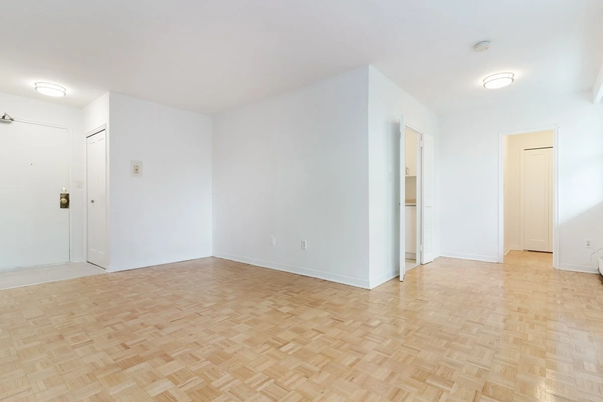 EGL0008.jpg
