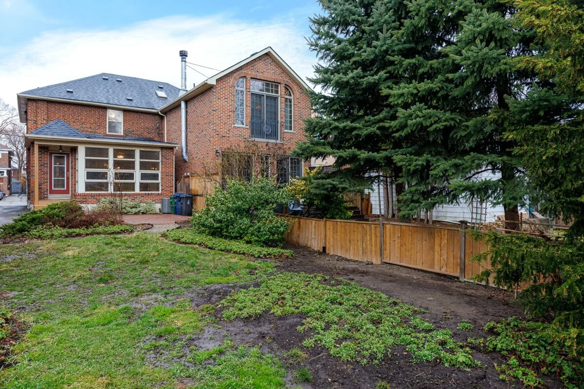 MEL0064.jpg