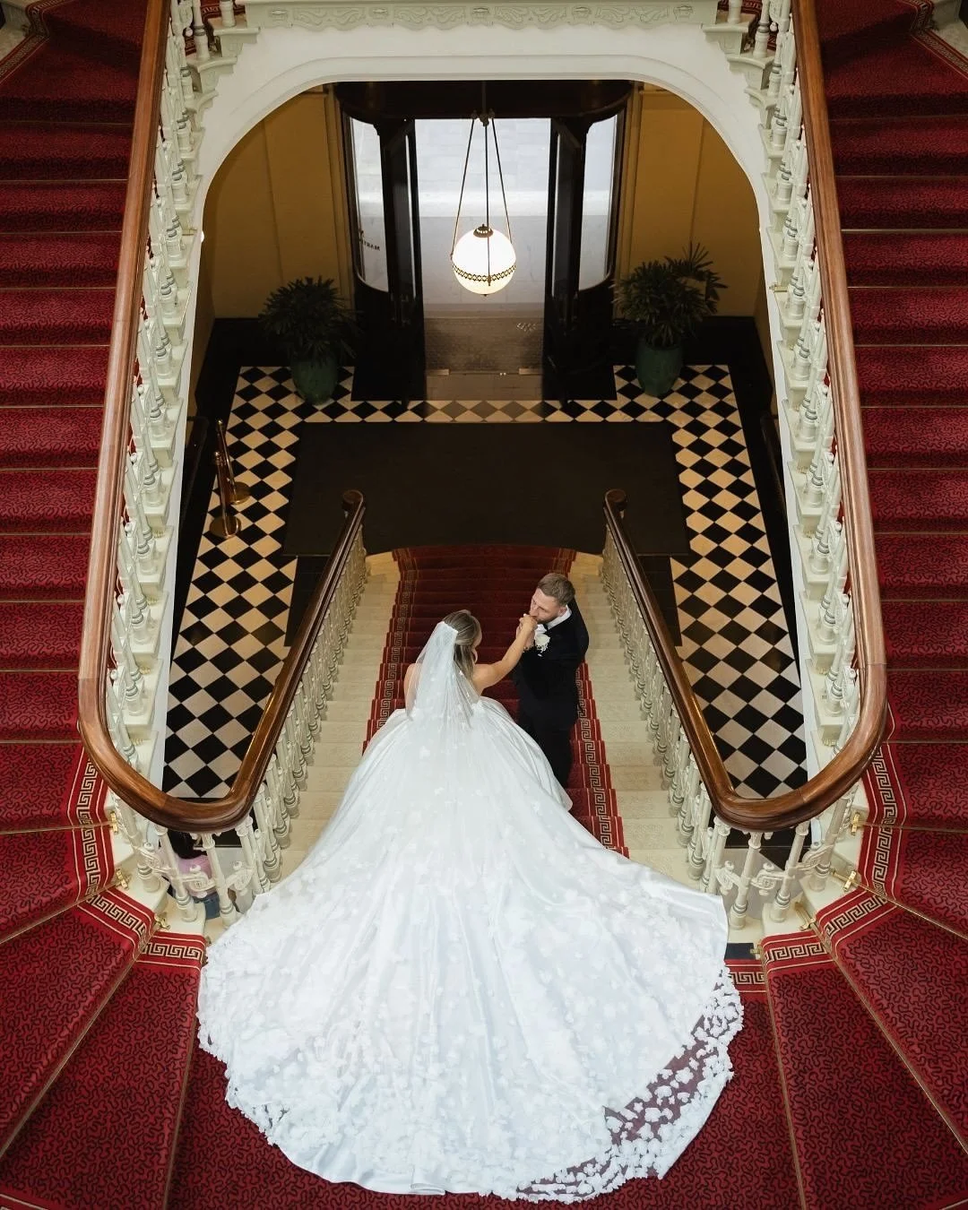 WHY A VENUE COORDINATOR ISN&rsquo;T YOUR WEDDING PLANNER ✨

Your venue coordinator is amazing&hellip; but they&rsquo;re there for the venue. Their role covers roughly 6 hours of your wedding day.

So here&rsquo;s the question no one asks: who is lead