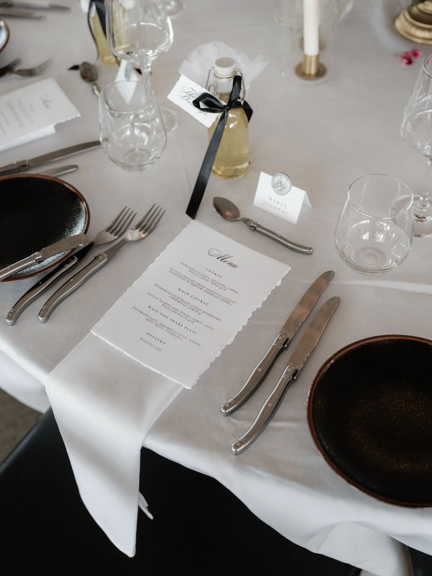 There is something undeniably powerful about feminine detail&hellip; the kind that doesn&rsquo;t scream for attention &mdash; it whispers luxury.

Hand made, personalised stationery transforms your reception from beautiful&hellip; to breathtaking.

➰