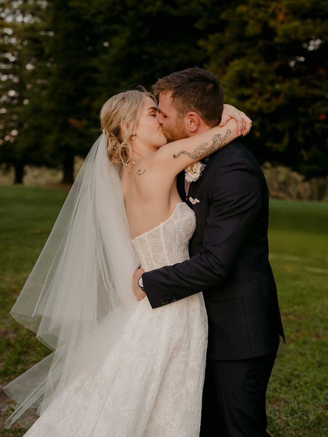 The Secret To Wedding Photos That Actually Feel Like You ✨

As an experienced wedding planner, i know the magic isn&rsquo;t just in the photographer&hellip; it&rsquo;s in the timing of your runsheet too. Of course we always work with the best photogr