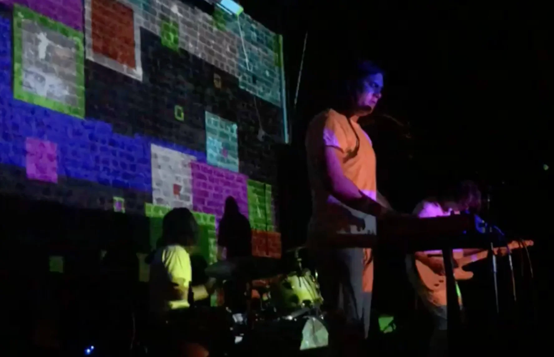 mothlight at the hi hat 06.06.17