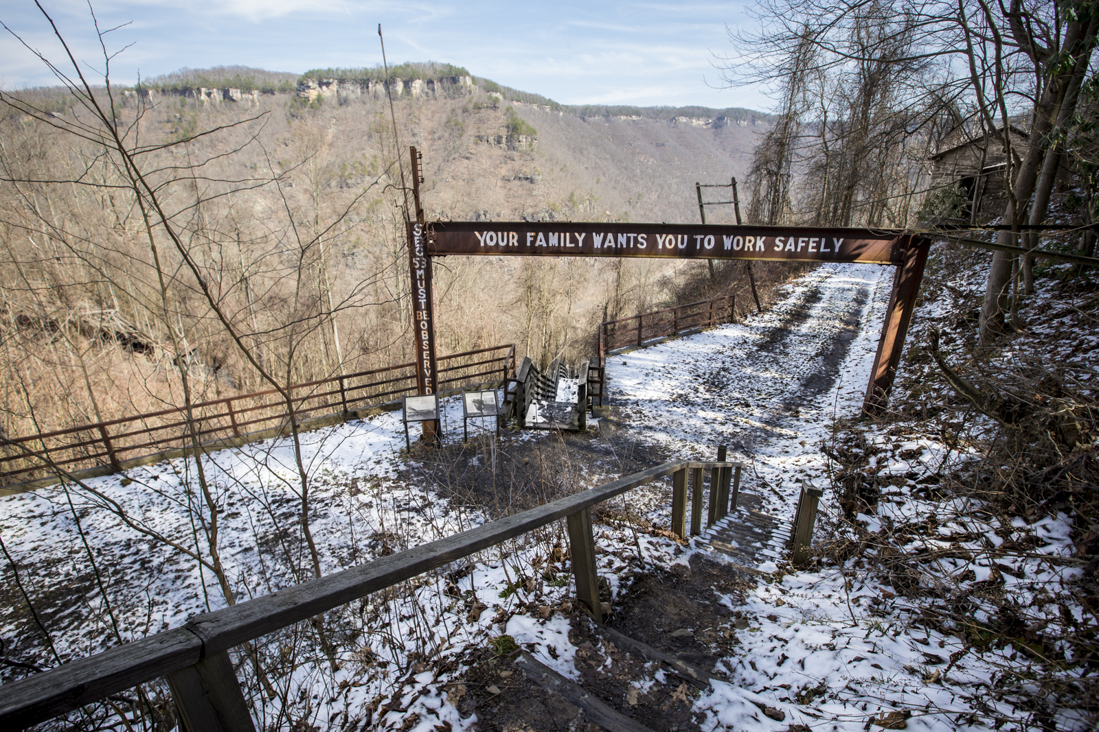 before-the-steps-from-kaymoor-miners-trail-top-at-1pm-on-friday-march-14-20141.jpg