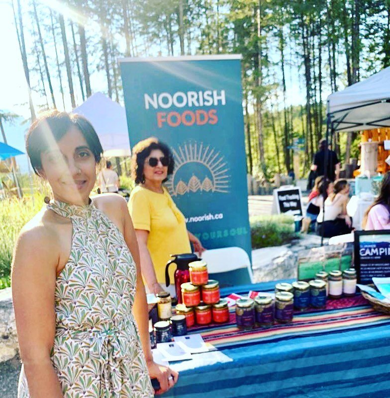 Feeling so welcomed and loved by the Golden community last weekend. A sunkissed snapshot of the night market at the Golden Skybridge on July 1st (courtesy of my very proud dad ☺️). I was touched by how smaller communities actually care and make effor