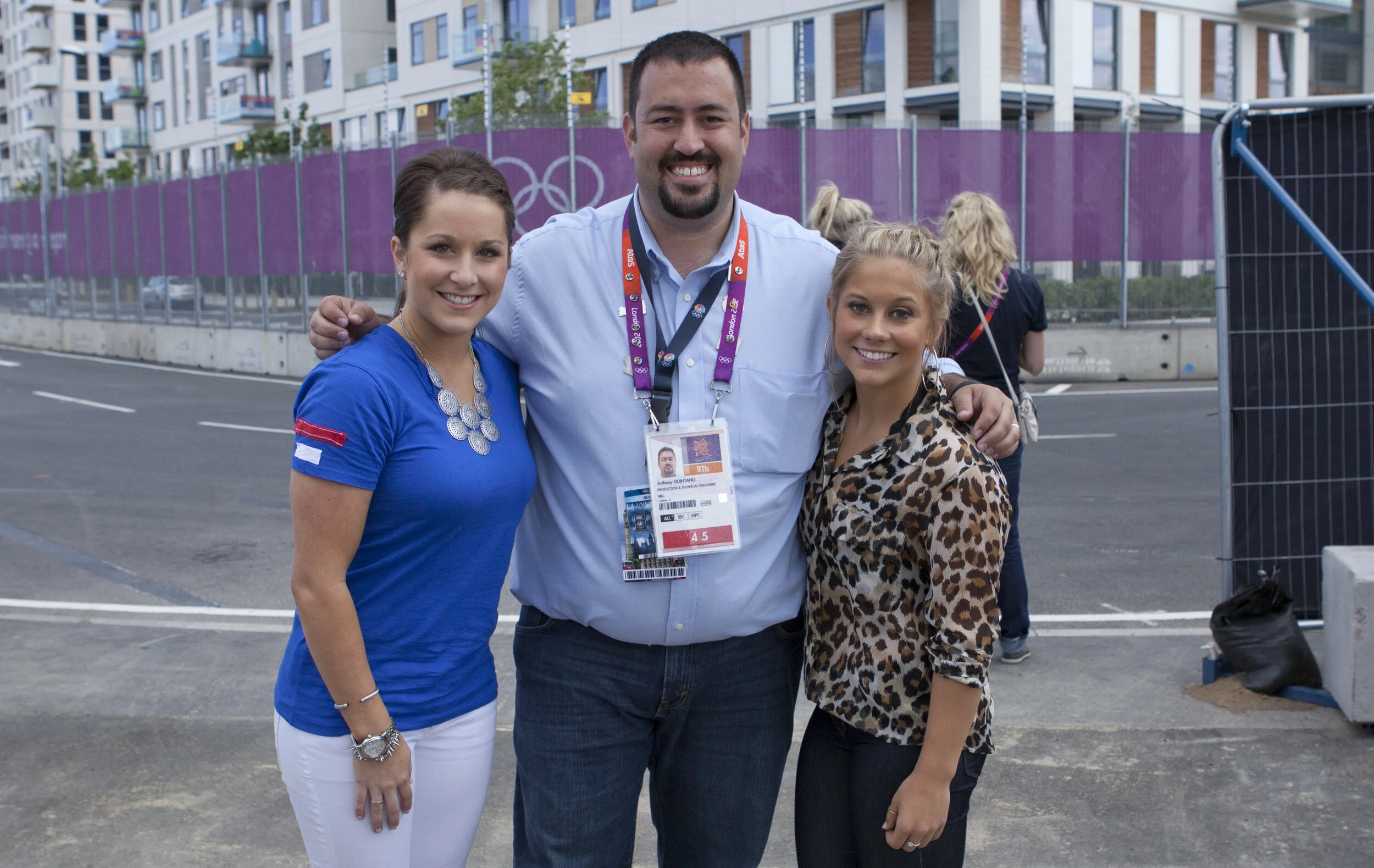 Shawn Johnson and Carly Patterson.jpg
