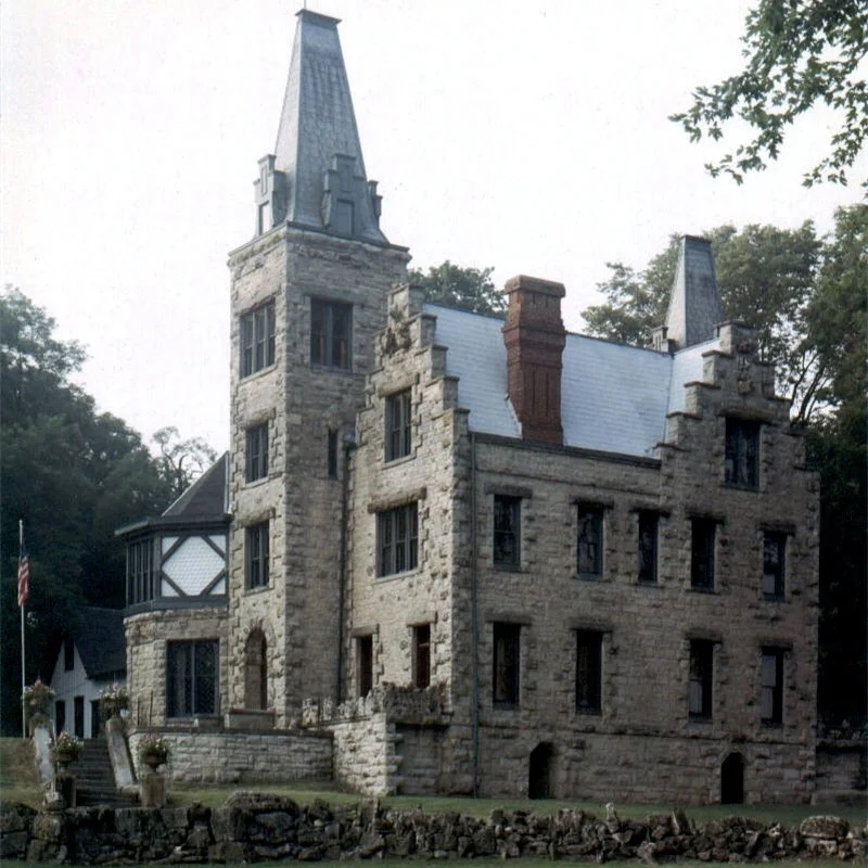 Mac-O-Chee Square.jpg