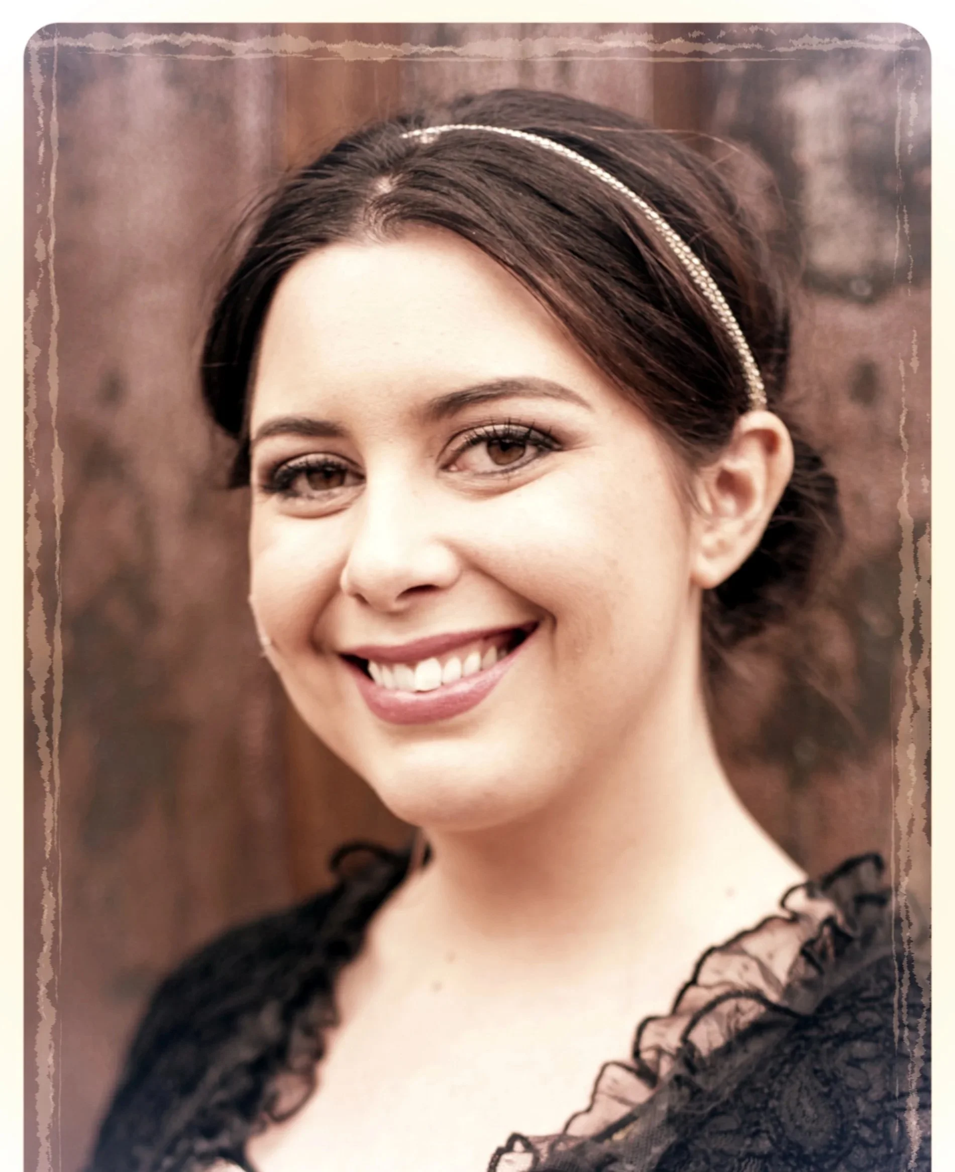 Martha Flores 