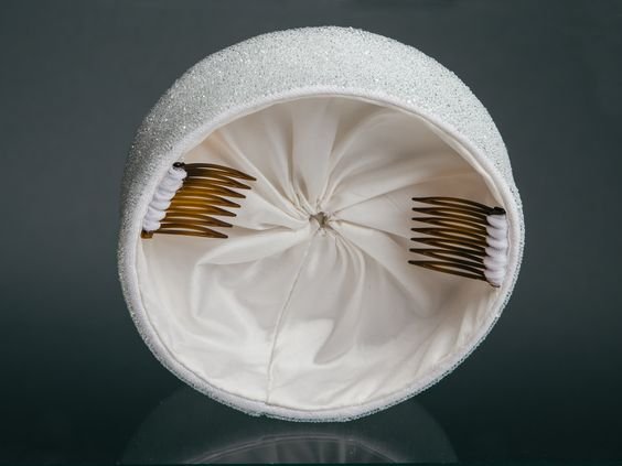 Reflective pillbox.jpg
