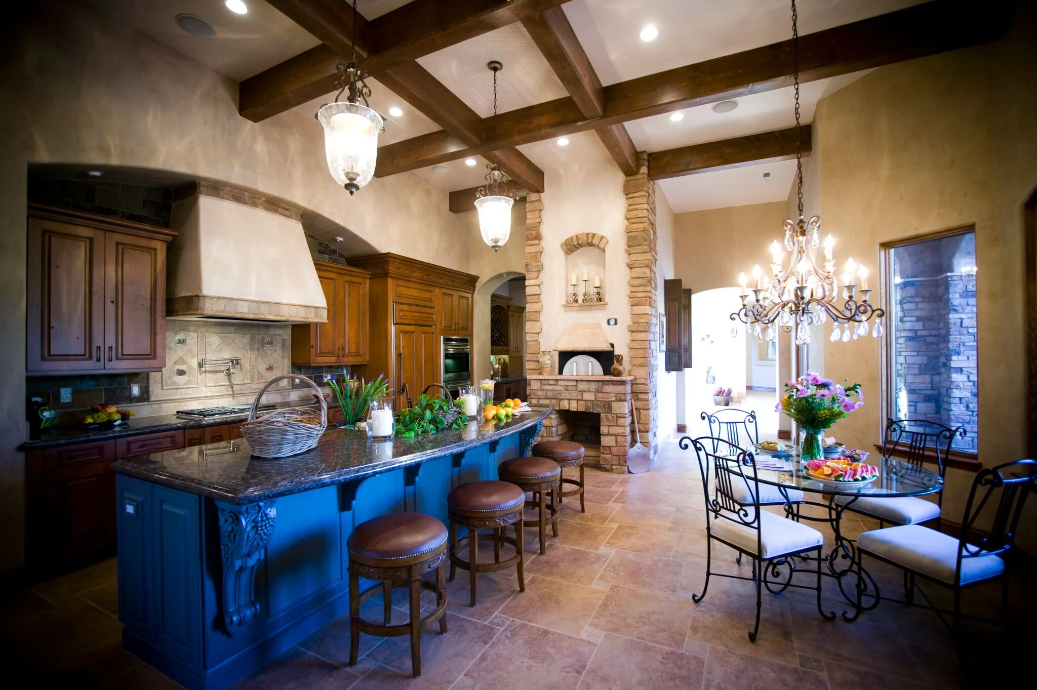 PREMIER BUILDER OF FINE QUALITY CUSTOM HOMES