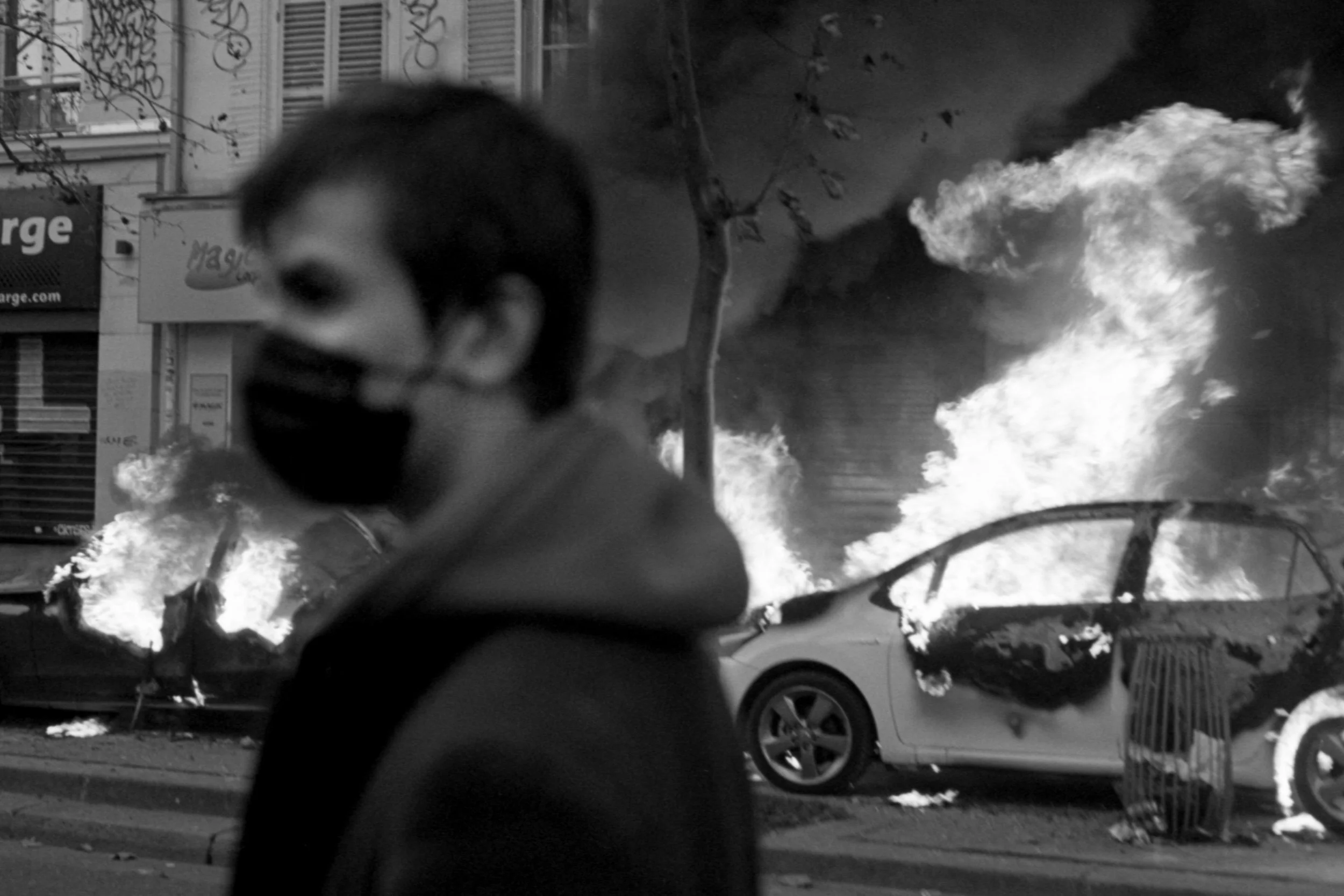 GLOBAL 'SECURITY'-LOLA MANSELL-.jpg